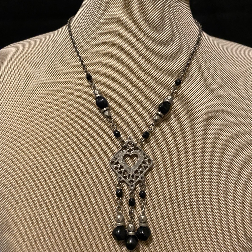 Elegant Silver and Black Heart Pendant Necklace